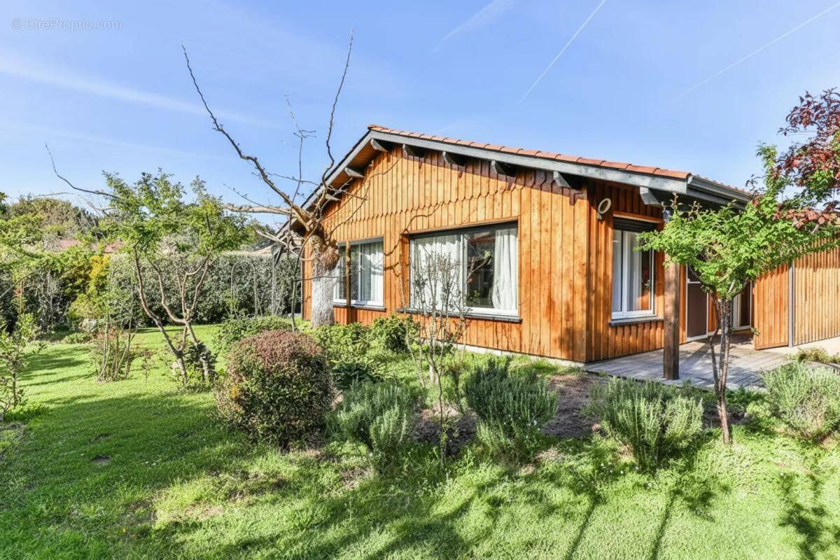 Maison à GUJAN-MESTRAS