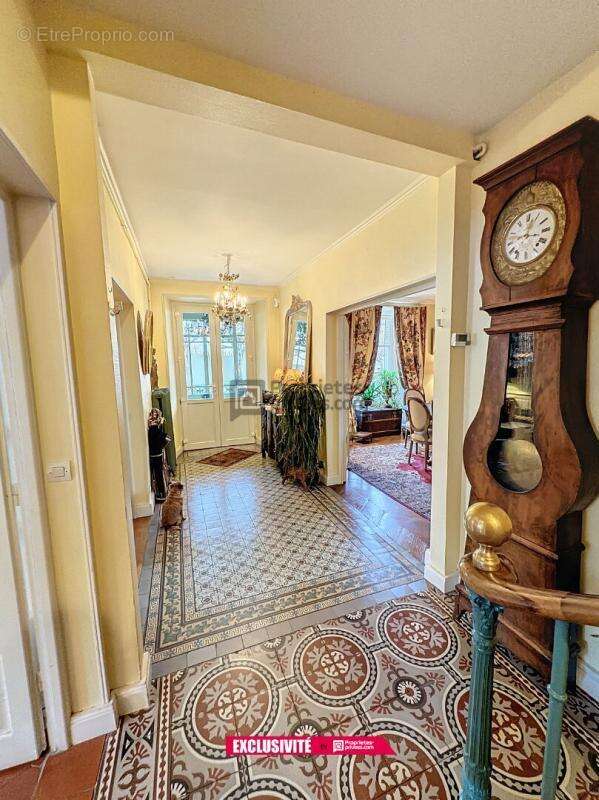 Maison à BRIE-COMTE-ROBERT