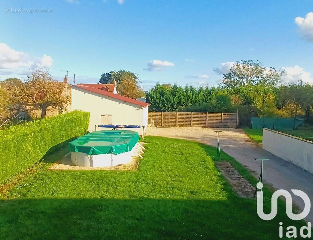 Photo 3 - Maison à AVERDON