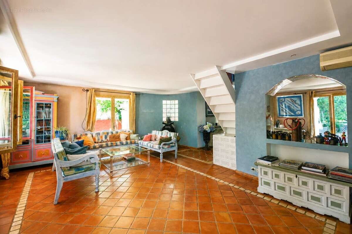 Maison 120 m² à Mougins  - photo 4