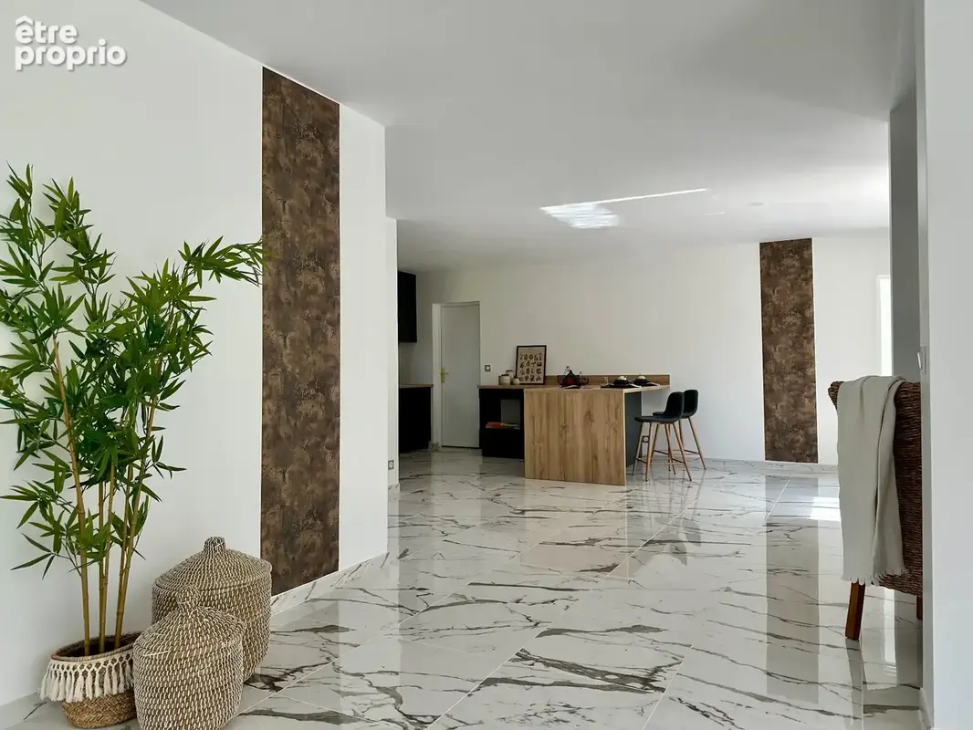 Maison à vendre 8 pièces - 200 m2 - Terrain 1748 m2 - DAMPIERRE EN YVELINES (78) - photo 7