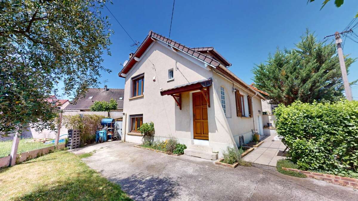 Maison à MONTFERMEIL
