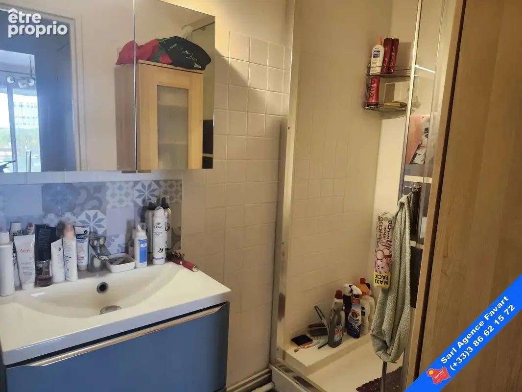 Appartement F3 transformé en grand F2 - photo 6