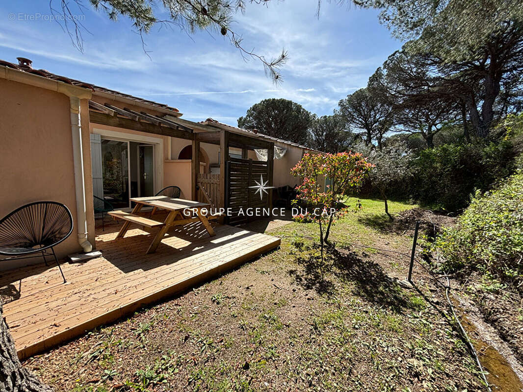 Appartement à FREJUS