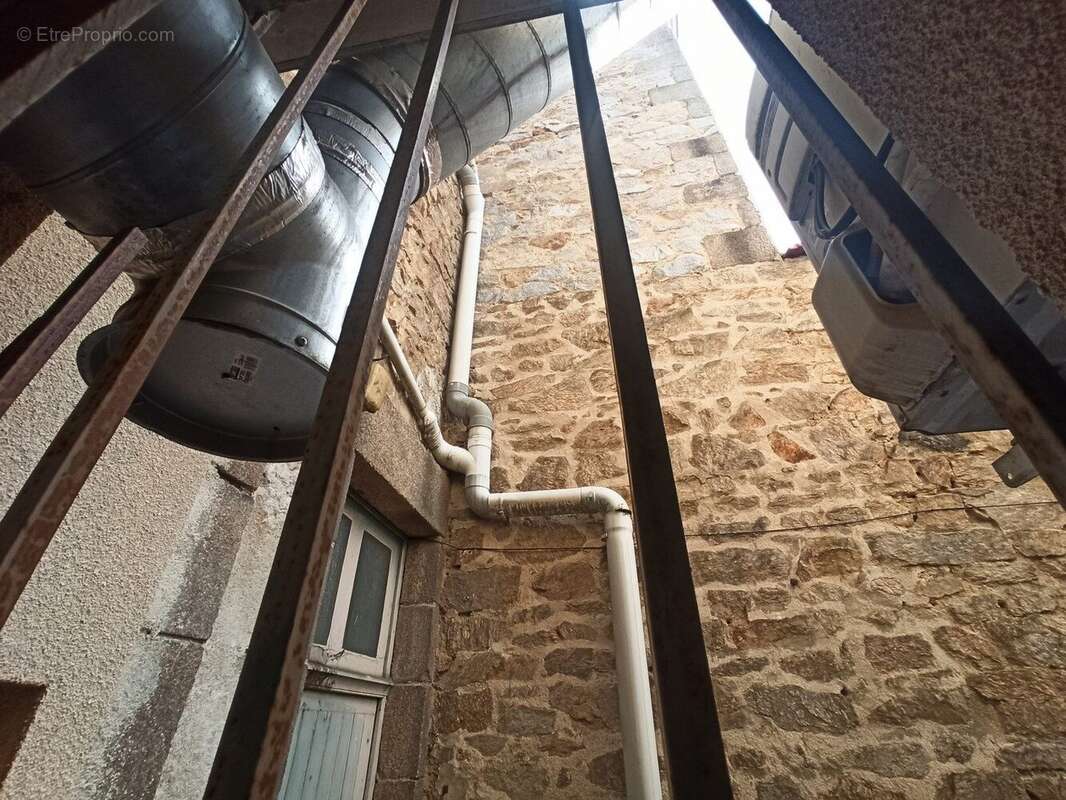 Autre à LIMOGES
