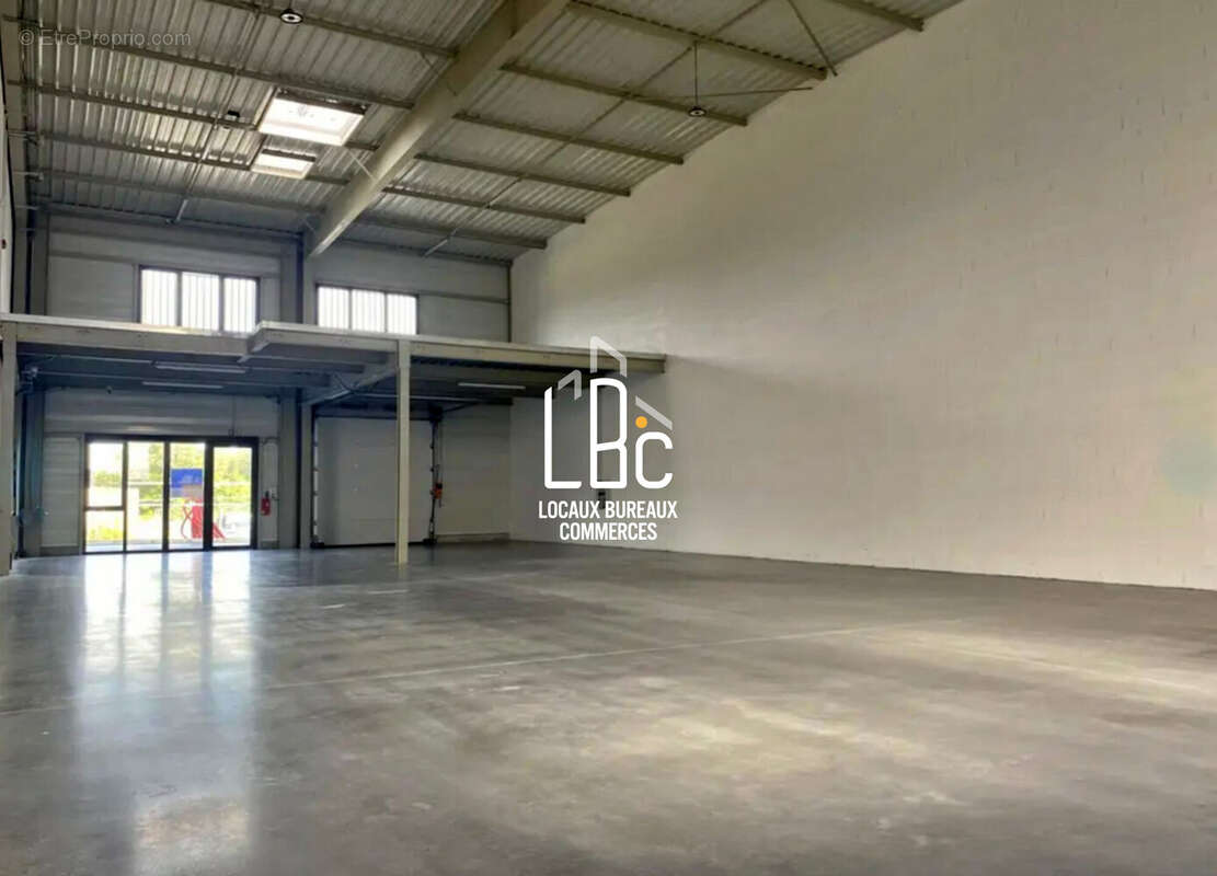 Commerce à LE BIGNON