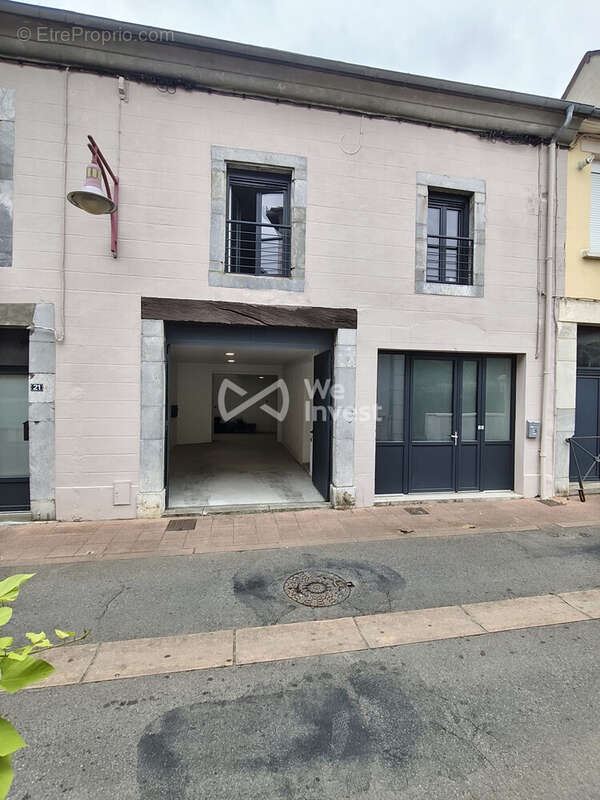 Maison 111 m² à Lannemezan  - photo 1