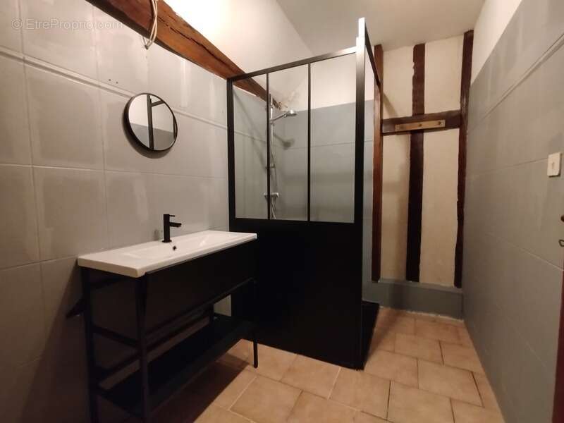 Maison à LA CROIX-DU-PERCHE