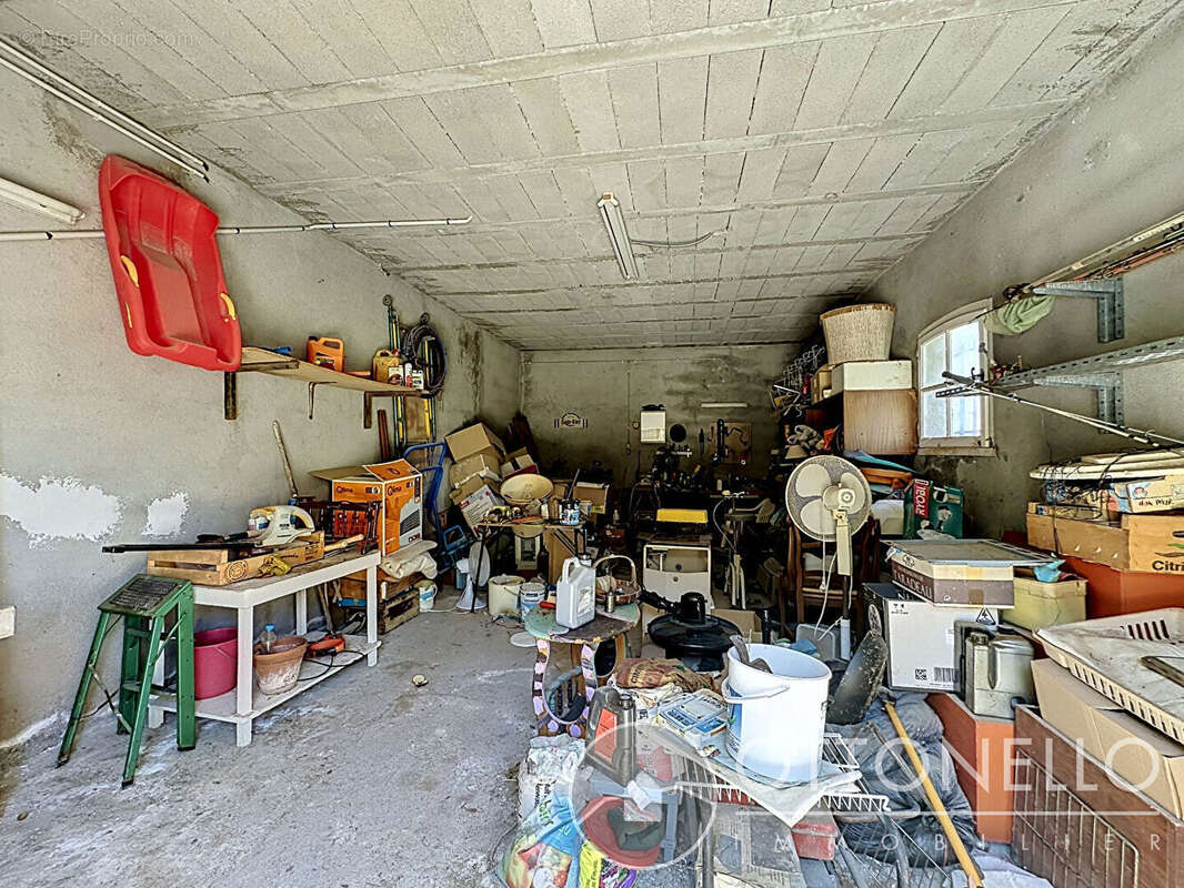 Maison à ROQUEBRUNE-SUR-ARGENS