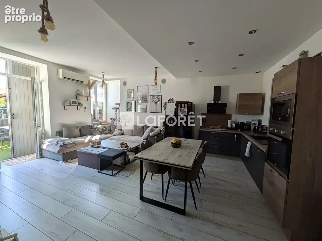Appartement à IRIGNY