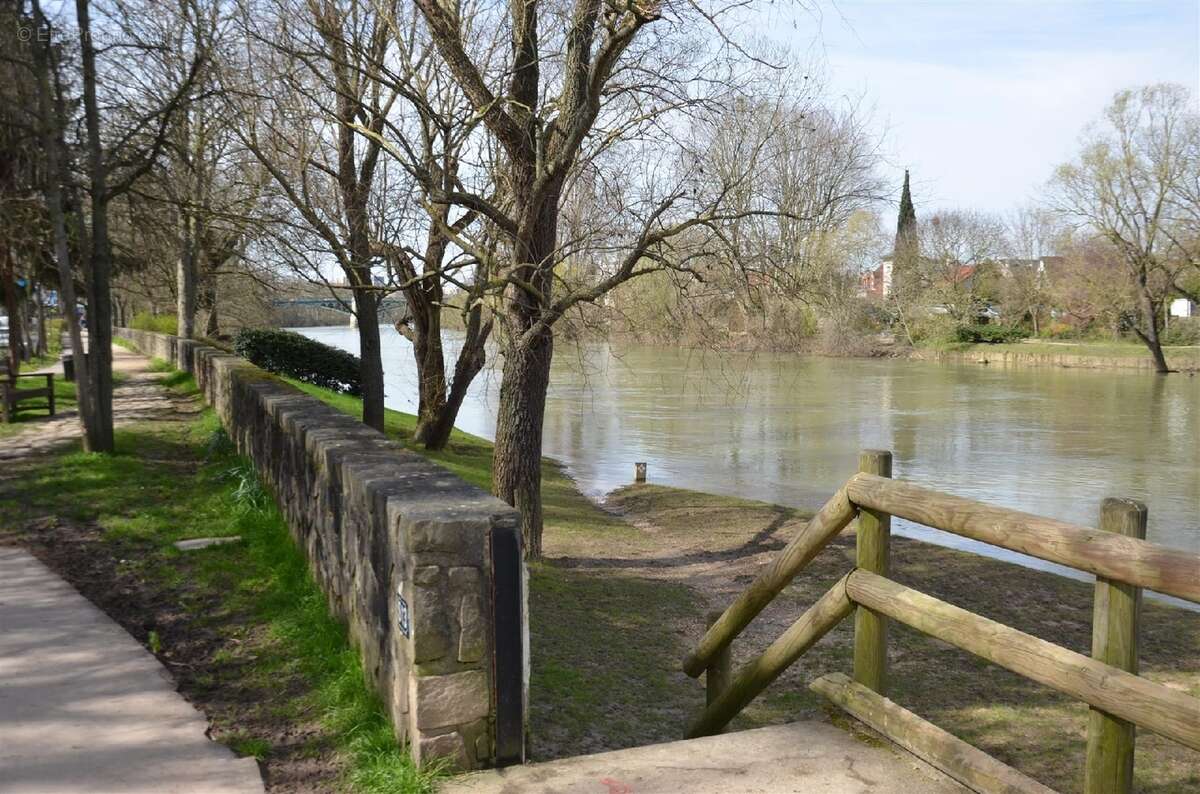 Maison à SAINT-MAUR-DES-FOSSES
