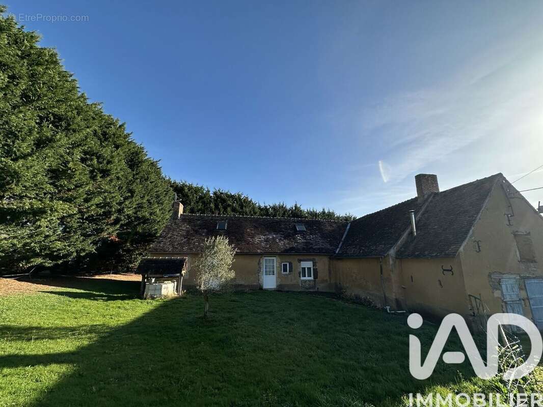 Maison 135 m² à Souligne-Flace  - photo 3