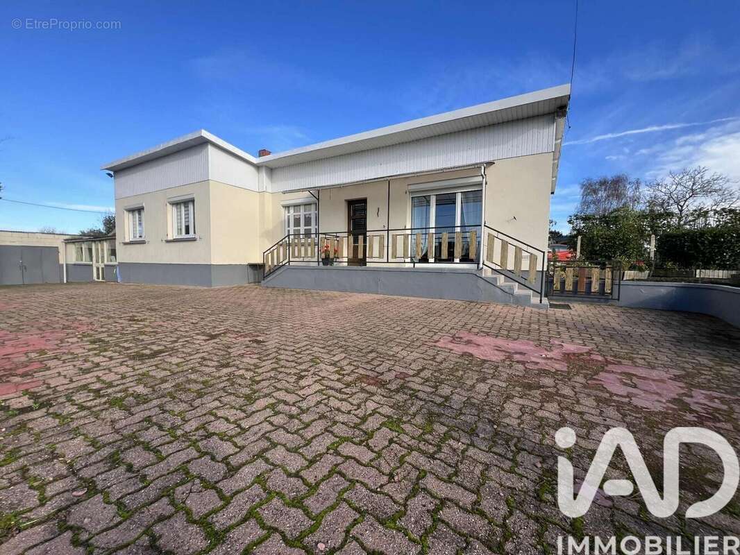 Photo 2 - Maison à LUCY