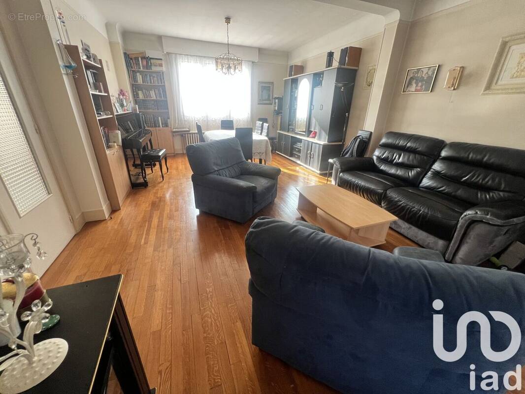 Photo 1 - Maison à CHOISY-LE-ROI