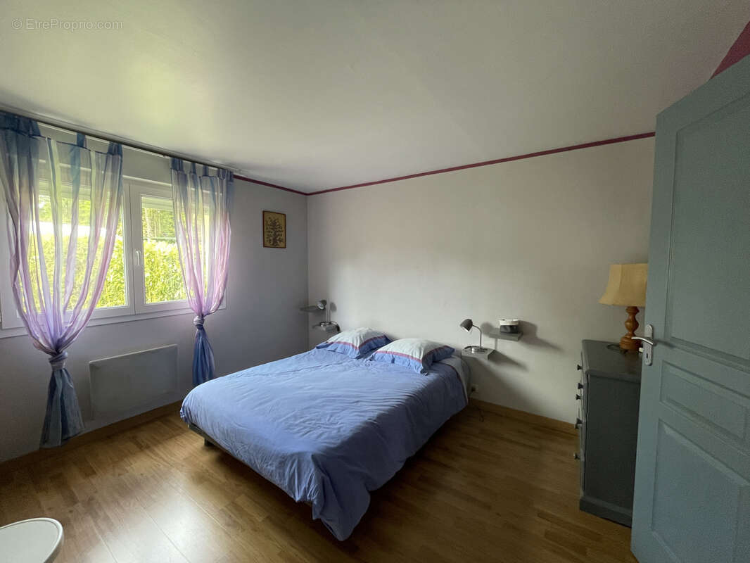 Maison à MALGUENAC