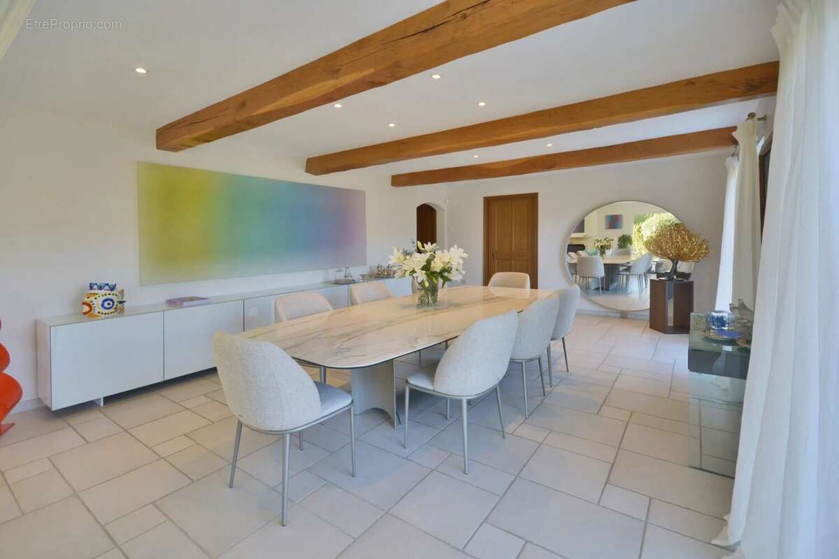 Maison à PEYMEINADE