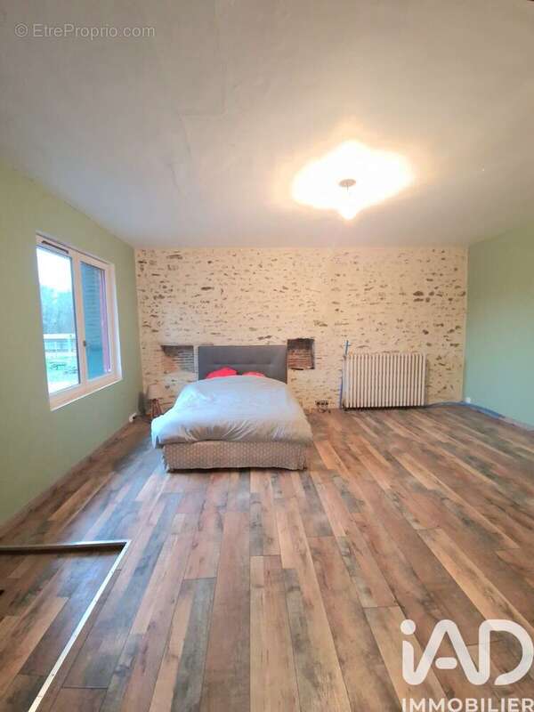 Photo 5 - Maison à SAINT-AMAND-EN-PUISAYE