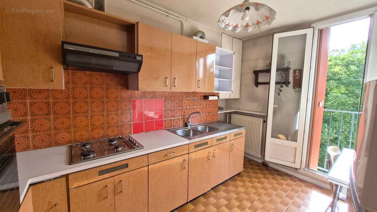 Appartement à SAINT-GERMAIN-LES-ARPAJON