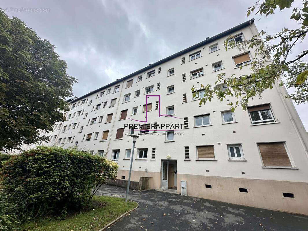 Appartement à SARTROUVILLE