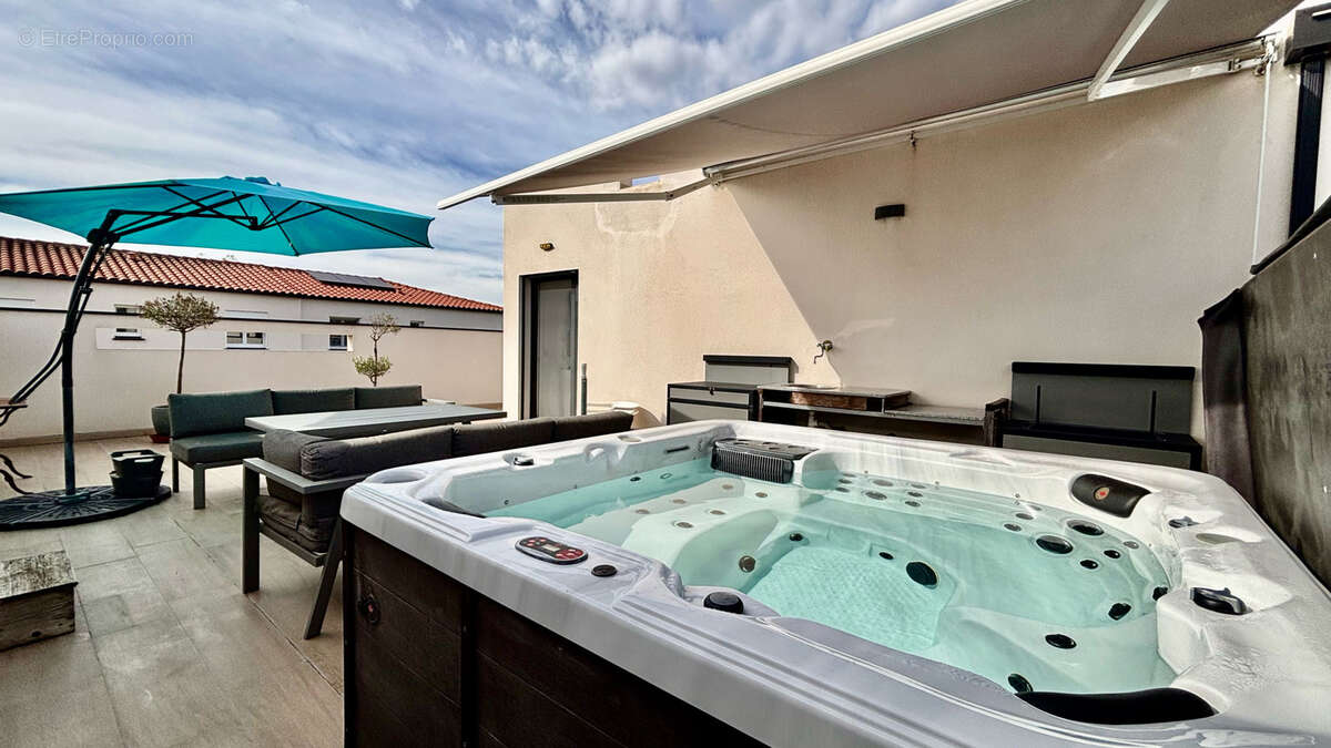 Maison à SAINT-CYPRIEN