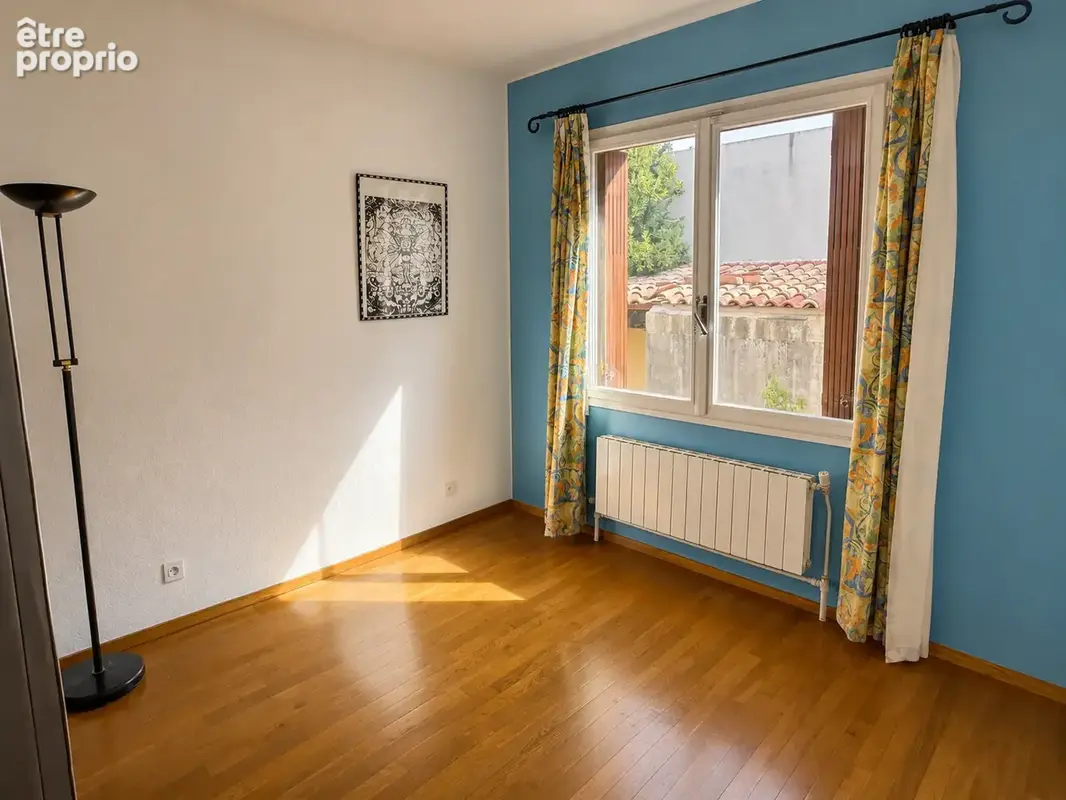 villa plain pied de 85 m2 a rénover sur 1076 m2  de terrain - photo 7