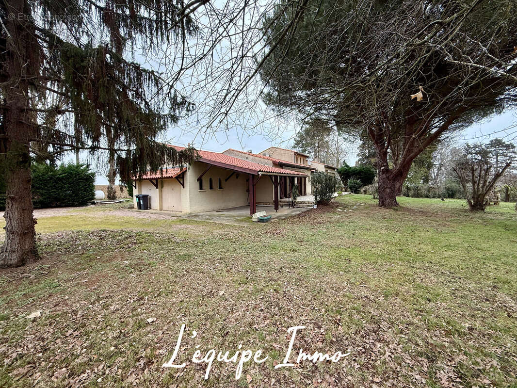 Maison à LEVIGNAC