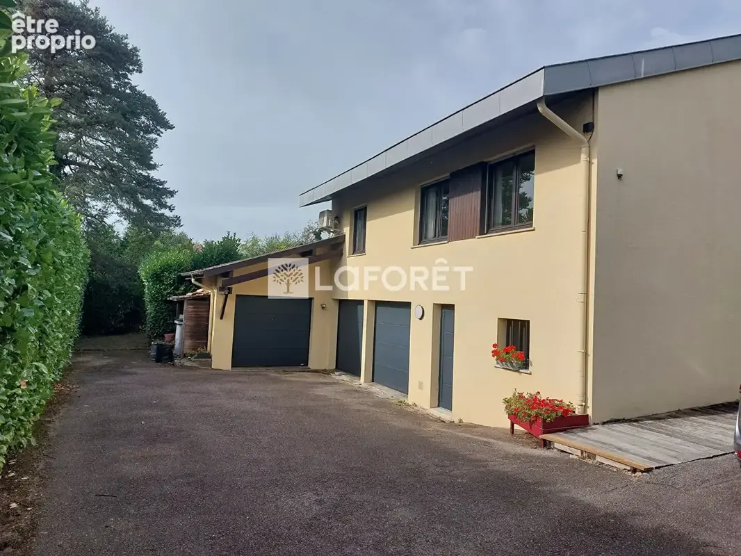 Maison Epinal 9 pièce(s) 200 m2 - photo 11