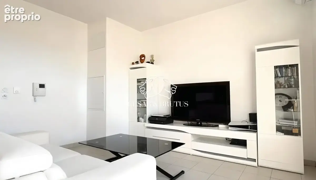 Appartement 60 m² à Saint-Priest  - photo 3