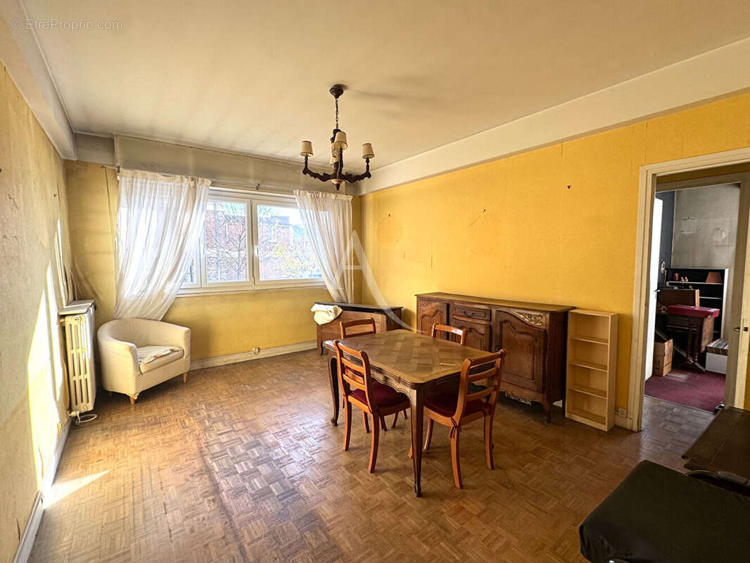 Appartement à FONTENAY-SOUS-BOIS