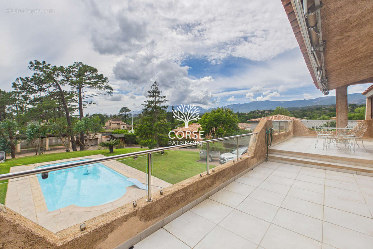 Maison à PORTO-VECCHIO