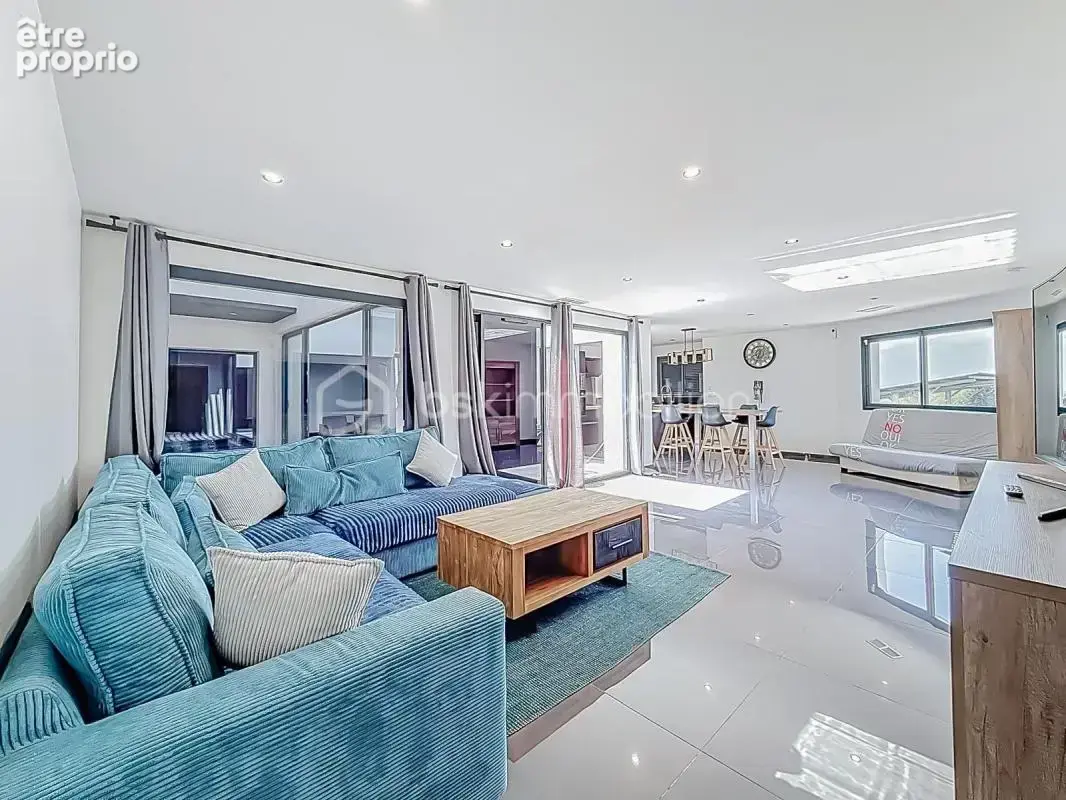 *** superbe villa contemporaine de 247 m² – grand garage de 110 m² – nissan-lez-enserune *** - photo 4