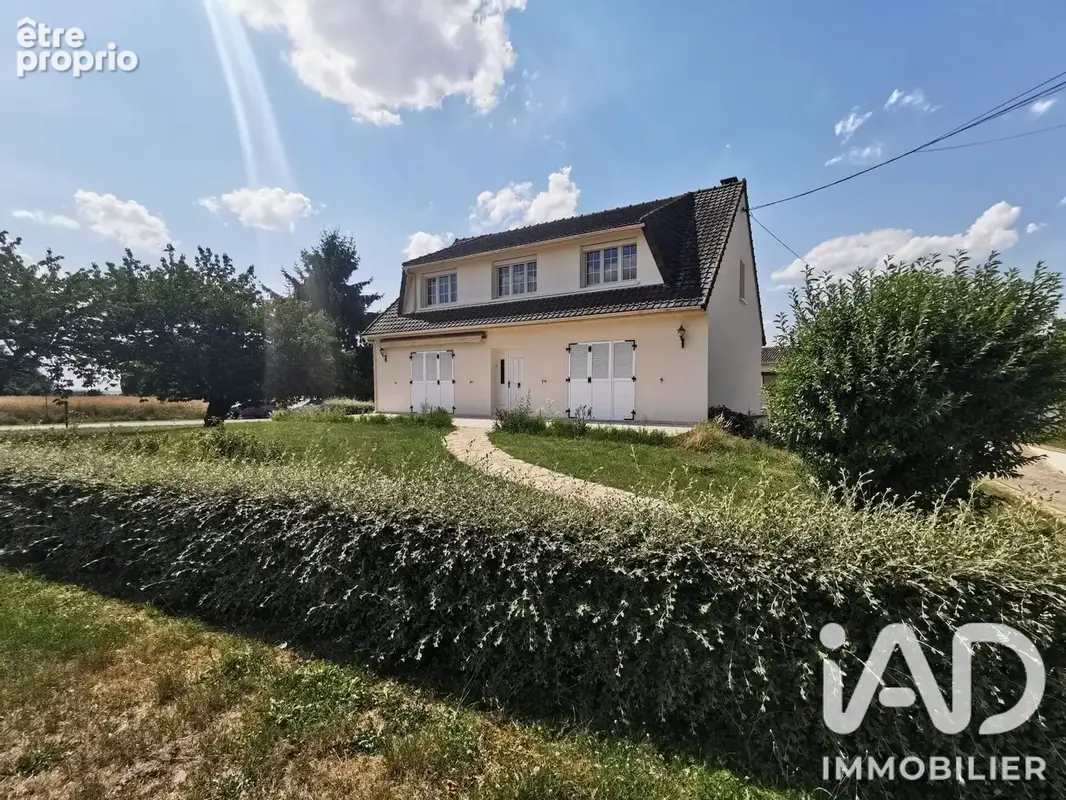 Photo 1 - Maison à GRISY-SUISNES