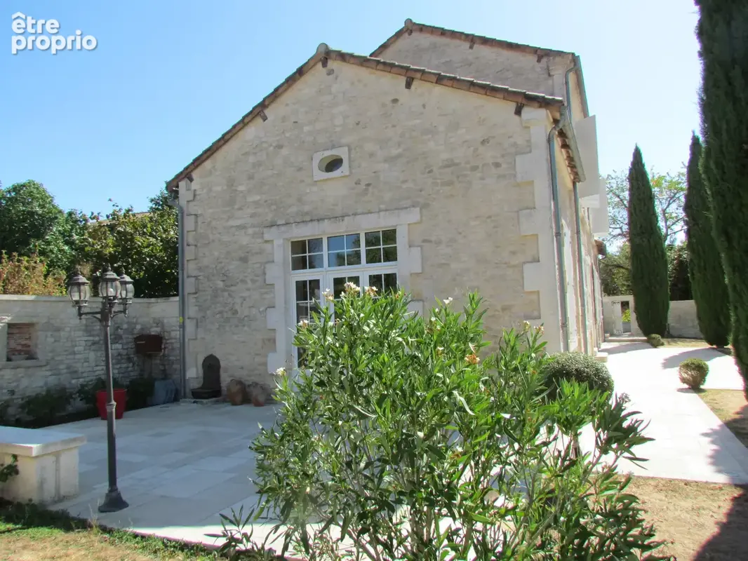 Ancien presbytere à 5 km  de ruffec - photo 45