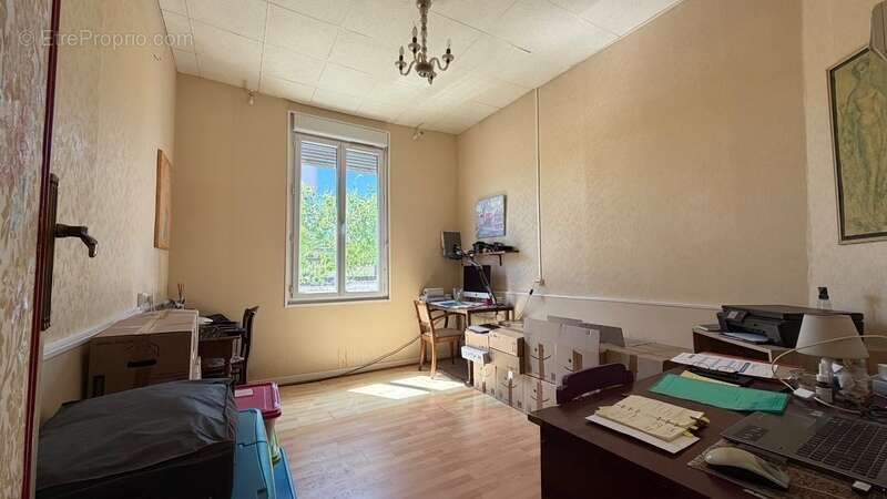 Maison 5 pièces 108m2 PESSAC Haut Brion vue exceptionnelle - Dépendances - photo 8