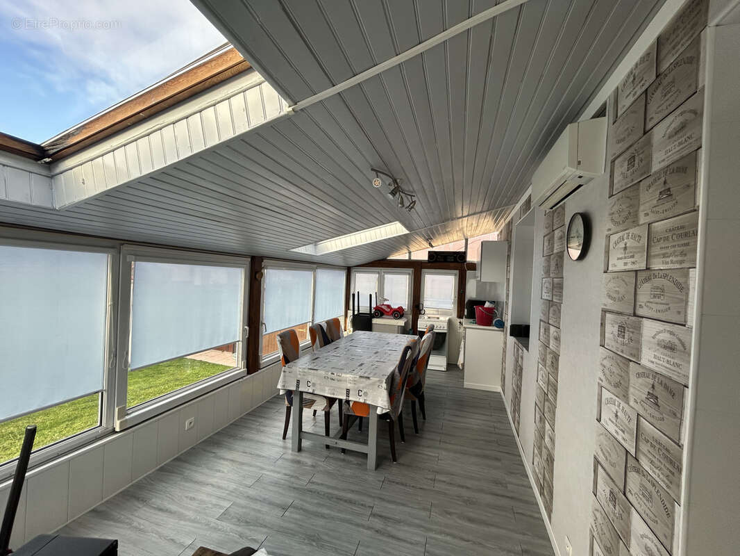 Maison à CLAYE-SOUILLY