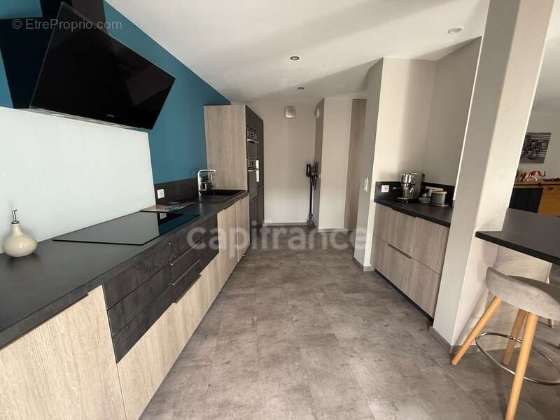 Superbe appartement T3 plein centre ville, résidence avec ascenseur - photo 6