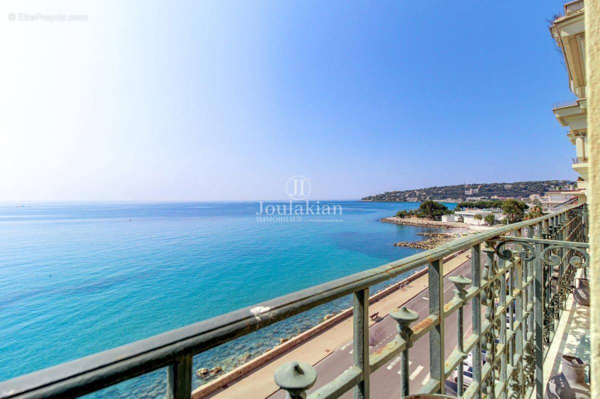 Appartement à MENTON