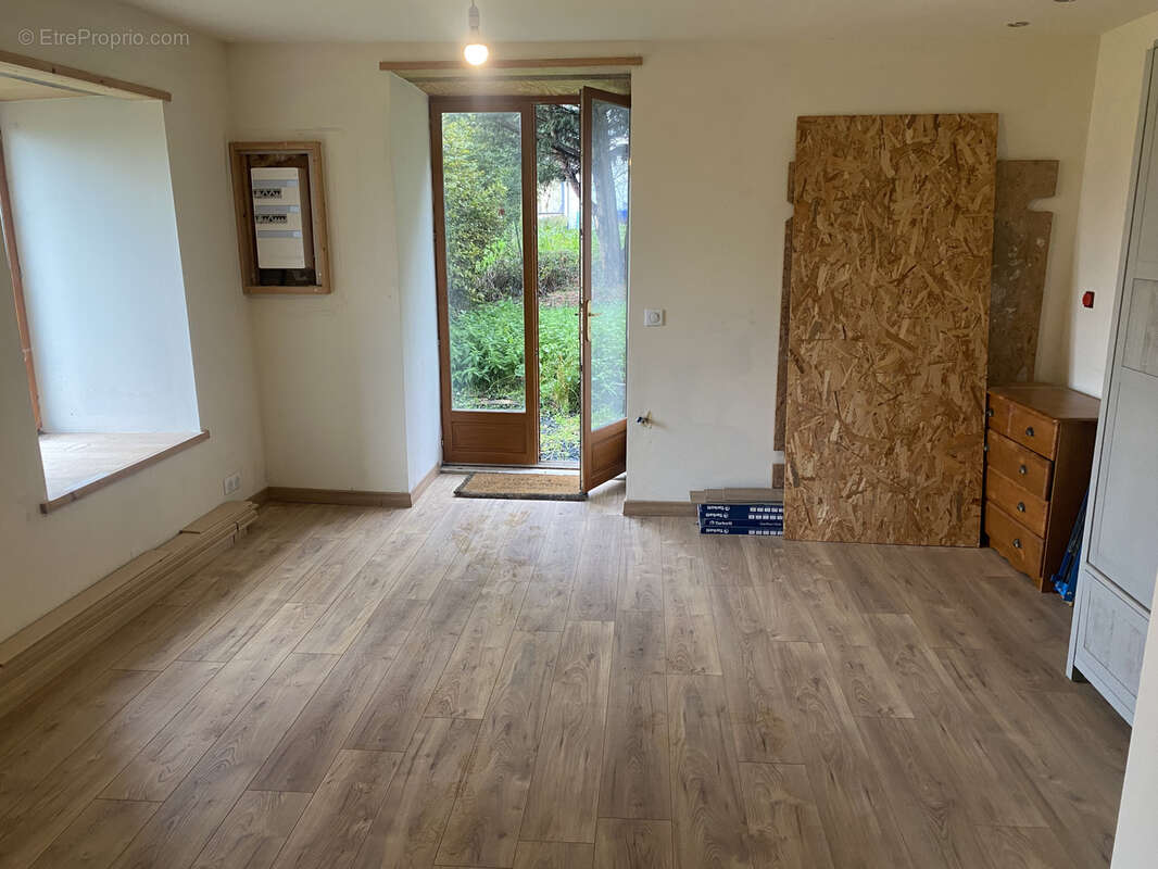 Maison à SAINT-MANVIEU-BOCAGE