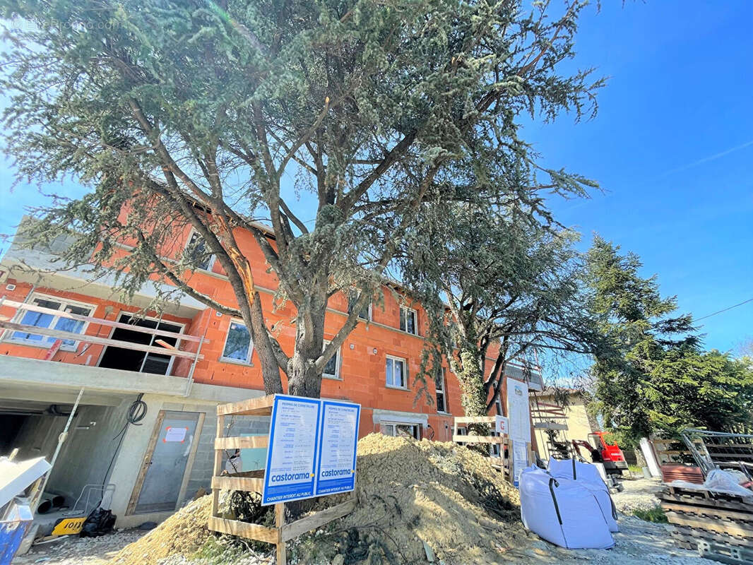 Appartement à SAINT-ORENS-DE-GAMEVILLE