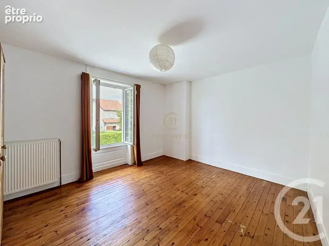 Maison 174 m² à Charly  - photo 9