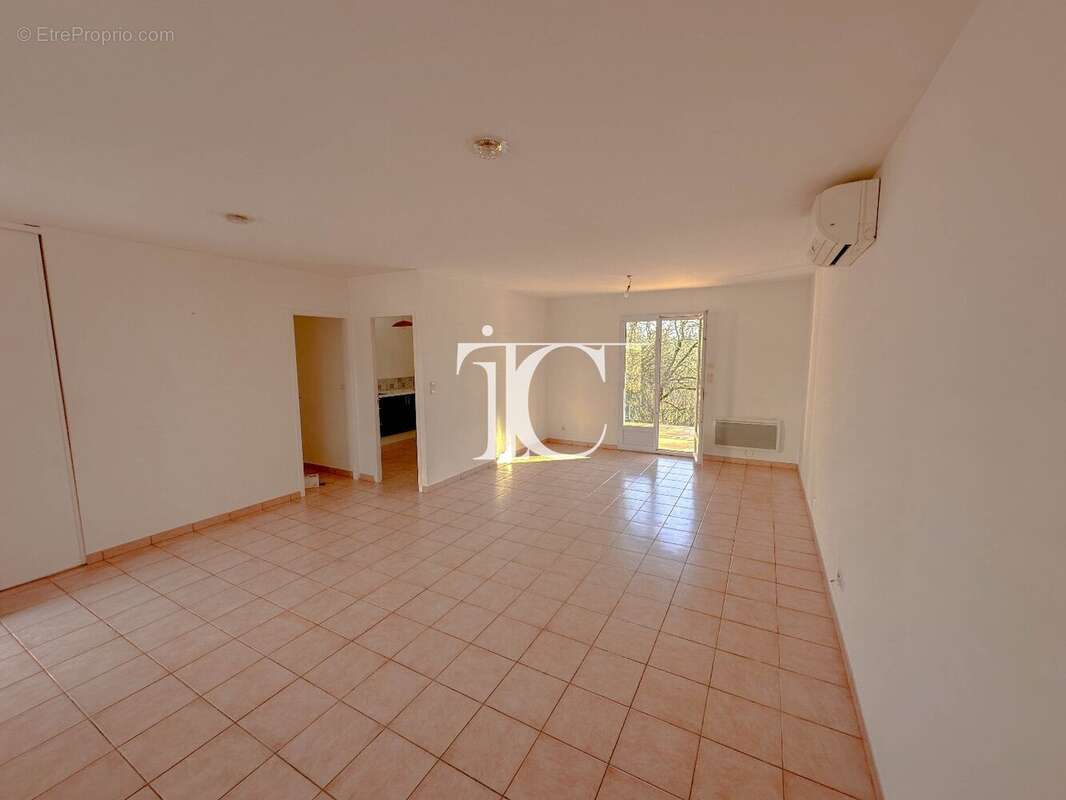 Maison à SAINT-AMBROIX