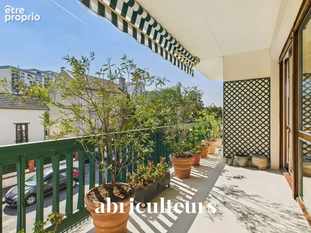 Photo Appartement à Bourg-La-Reine au prix de 575 000€