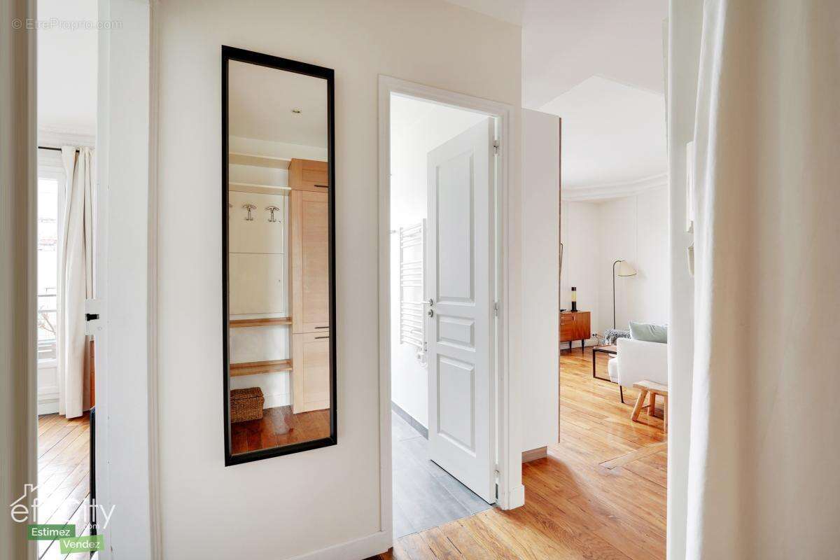 Appartement à PARIS-19E