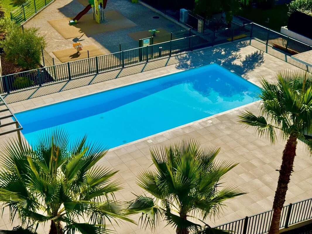 Appartement à MANDELIEU-LA-NAPOULE