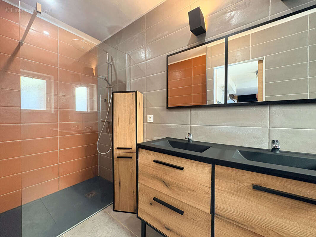 Maison à SCEAUX-SUR-HUISNE