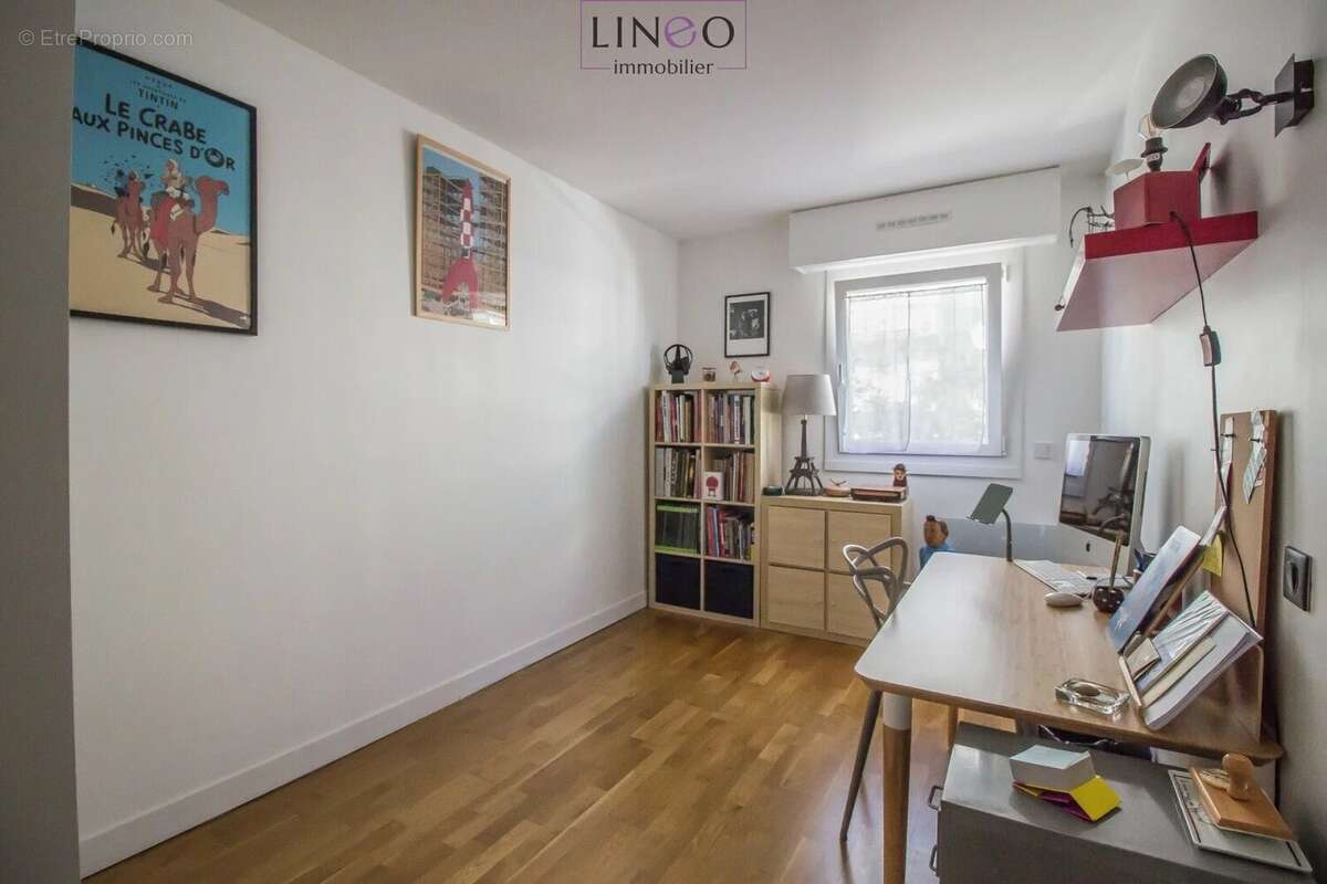 Appartement à THIAIS
