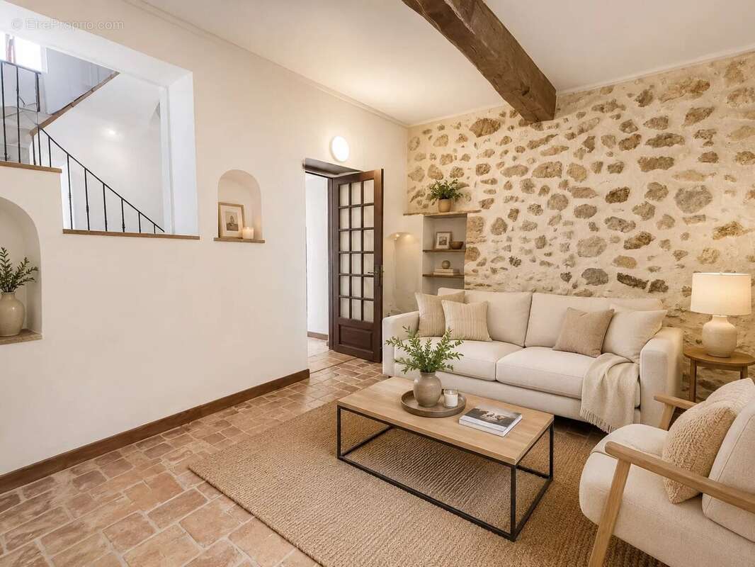 Appartement à SAINT-JEANNET