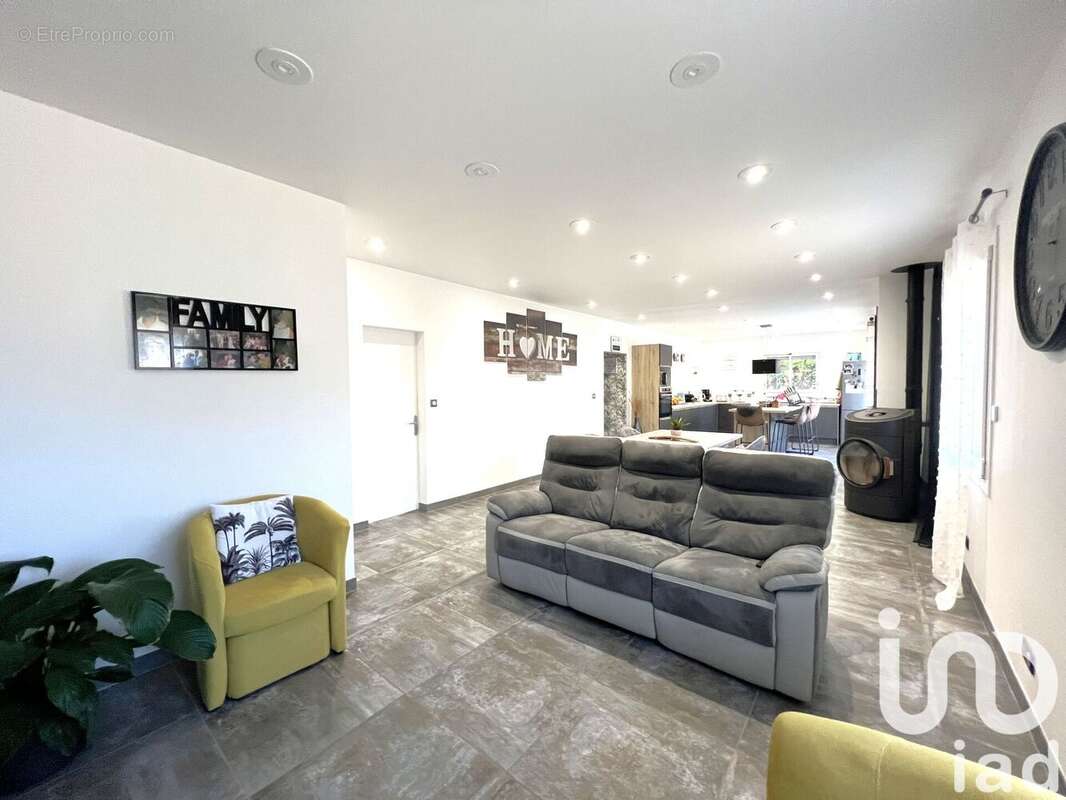 Photo 5 - Maison à COUTRAS