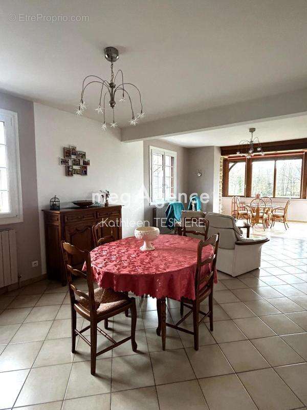 Maison à LA LANDE-D'AIROU