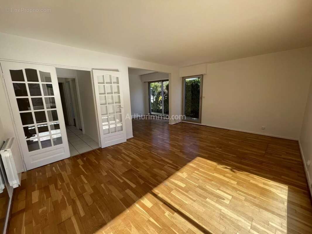 Appartement à SOISY-SUR-SEINE